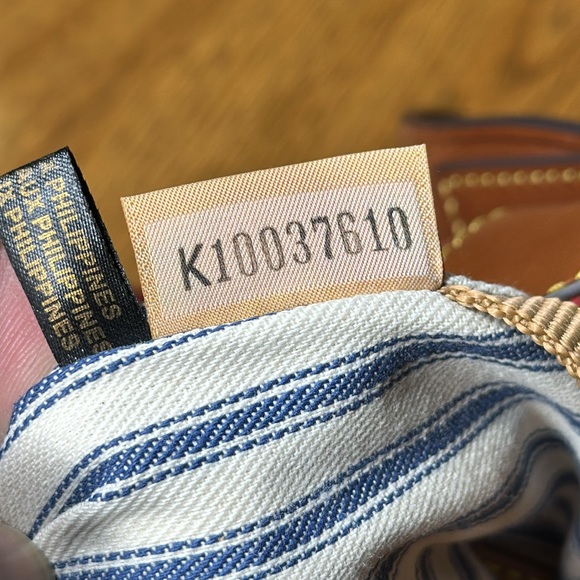 *HTF Color* DOONEY & BOURKE Wayfarer Zip Hobo - Picture 16 of 16